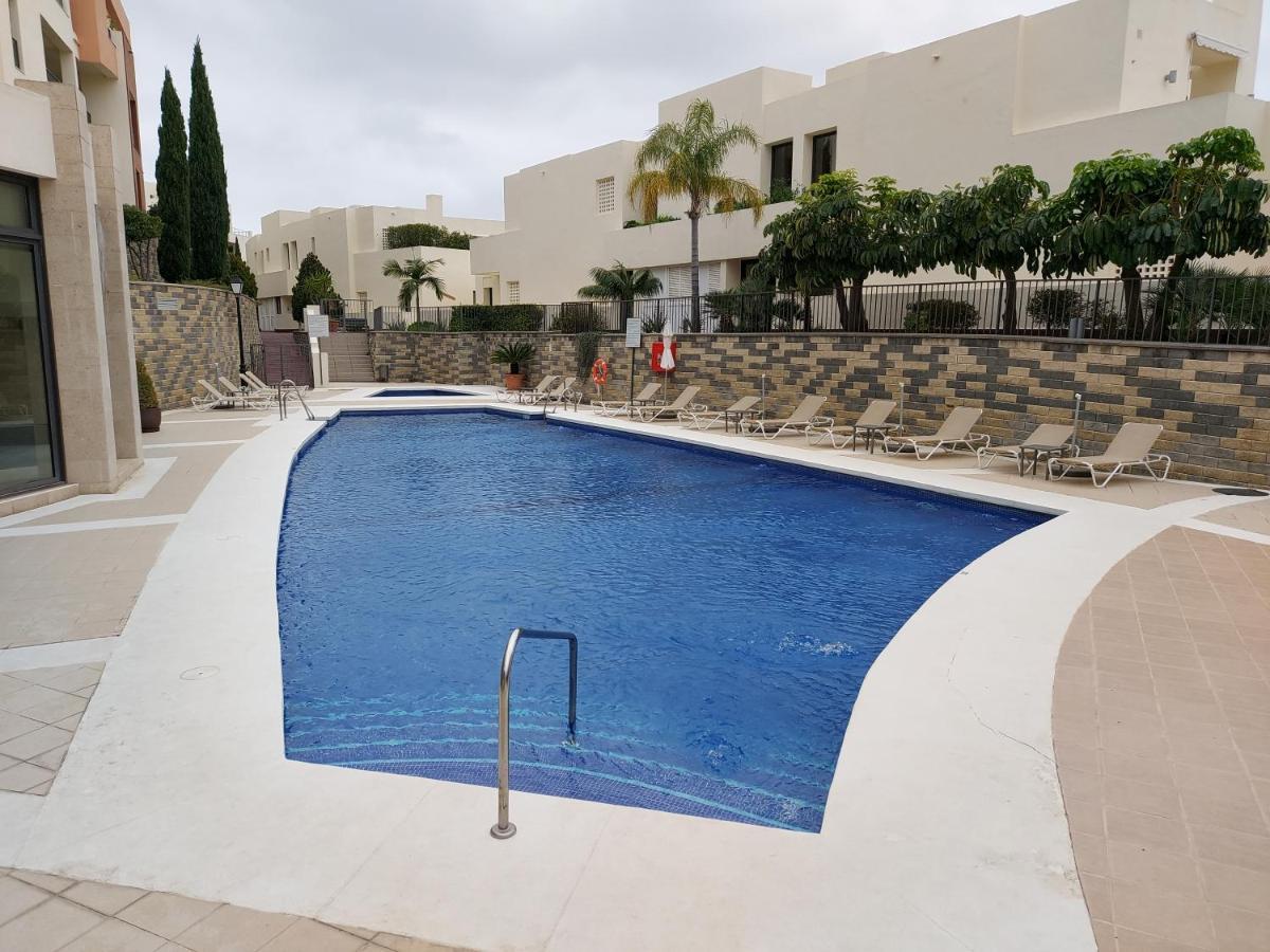 Vistaalta Lägenhet Marbella Exteriör bild